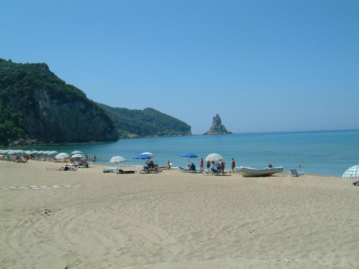 Natalia Apartment B With Panoramic Sea Views Of Agios Gordios Bay Eksteriør bilde