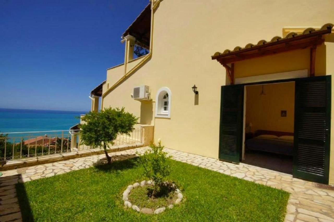 Natalia Apartment B With Panoramic Sea Views Of Agios Gordios Bay Eksteriør bilde