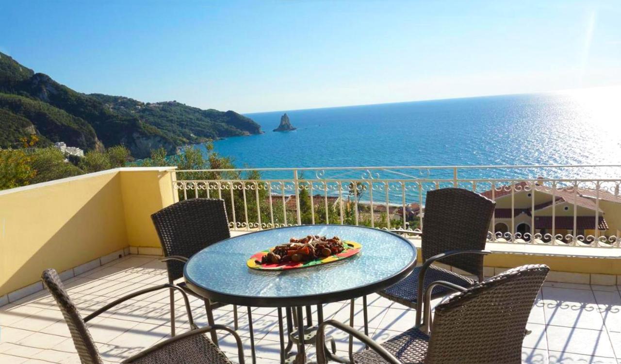Natalia Apartment B With Panoramic Sea Views Of Agios Gordios Bay Eksteriør bilde
