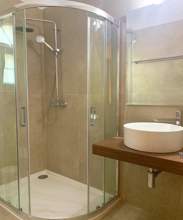 Natalia Apartment B With Panoramic Sea Views Of Agios Gordios Bay Eksteriør bilde