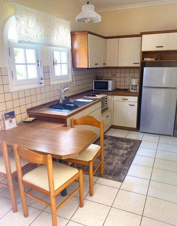 Natalia Apartment B With Panoramic Sea Views Of Agios Gordios Bay Eksteriør bilde